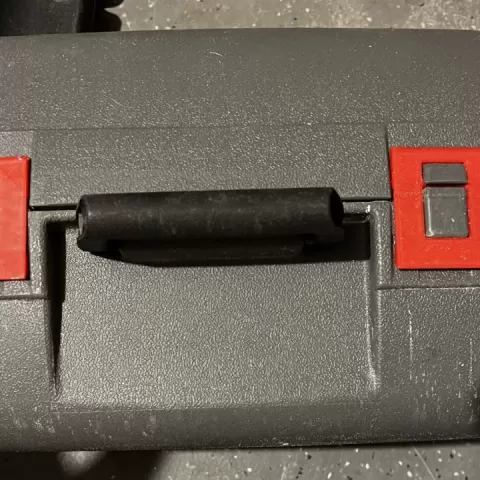 Case latch by Alan Werner
