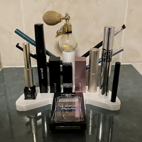 makeup box storage by benoit