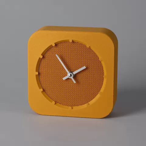 CUBIC Clock - Gyroid Table Clock