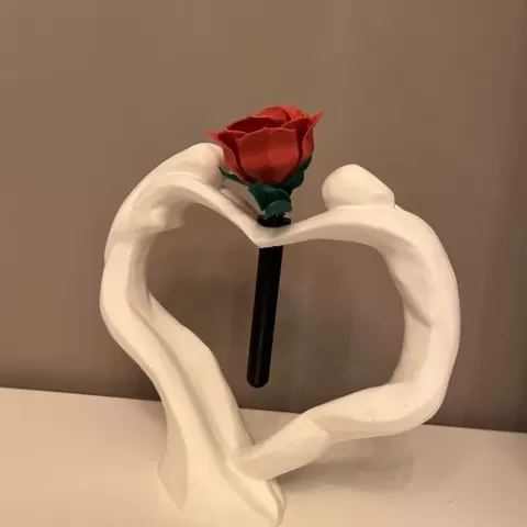 Heart vase