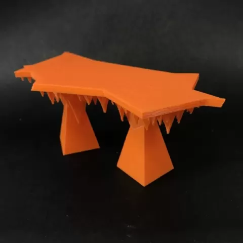 Icicle table TinkerCAD by Yvette Bolder