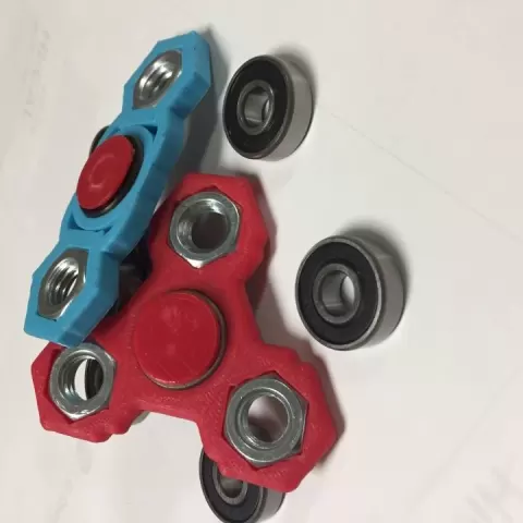 Custom Fidget Spinner by Lydia Streccius