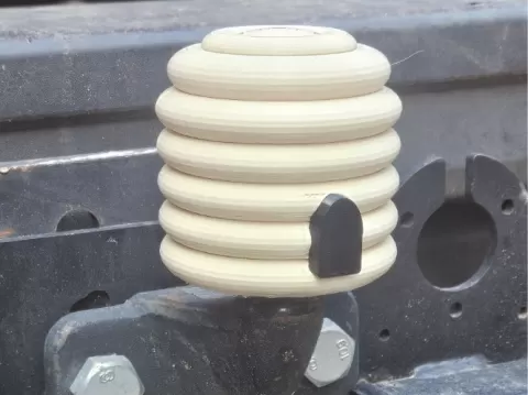 Beehive Tow hitch cover NO AMS