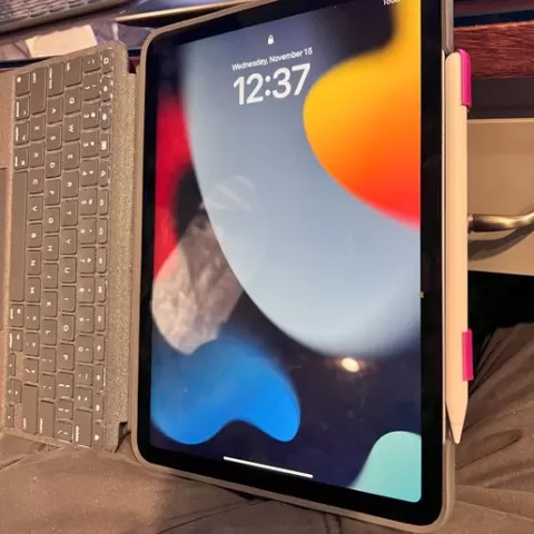 Apple Pencil Retention Clip