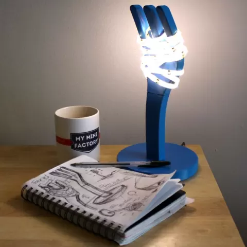 SPAGHETTI LAMP by Marco Autilio