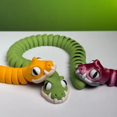 Flexi Toothy Worm by Printezza