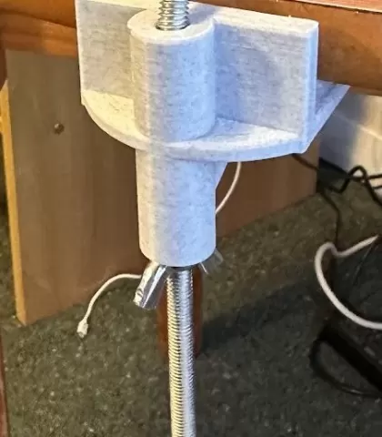 Under-table brace