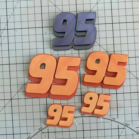 Lightning McQueen 95 Logo