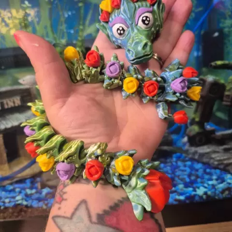 Tulip Dragon by CLOV3D