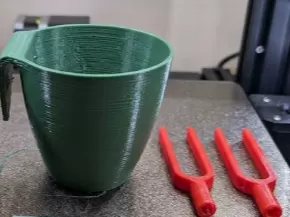Strawberry Rooting Pot