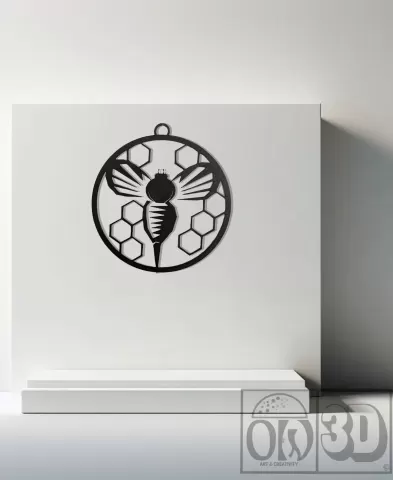 Bee Wall Hanging