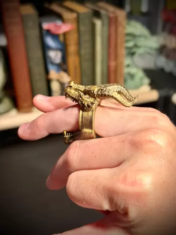 Dragon ring
