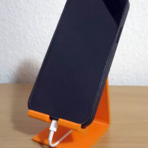 iPhone 12 pro stand by David feubleu