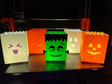 Mini Paper Bag Lanterns (for tea lights)