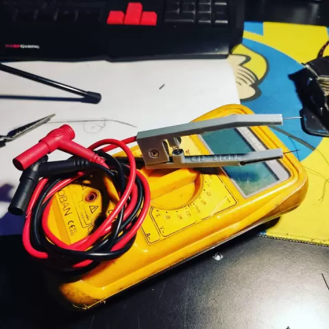 pinza SMD multimetro by Alejandro Martagón Escobar