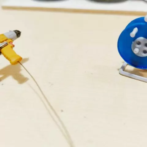 Electrics for dioramas