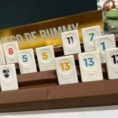 Rummy tray