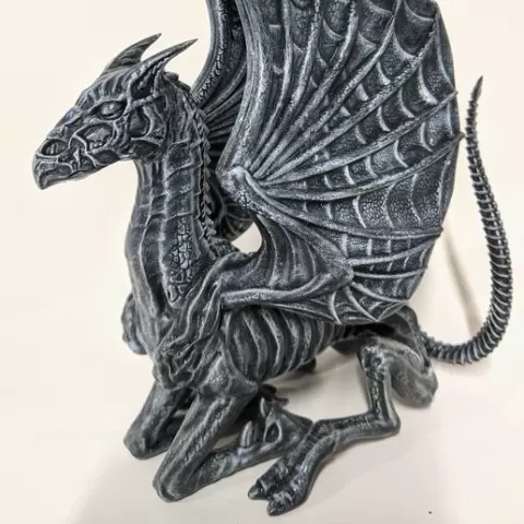 Thestral statue