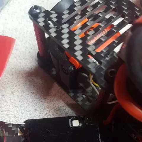Wraith 32 custom ESC covers by Daniel Ullrich