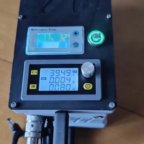 Portable battery