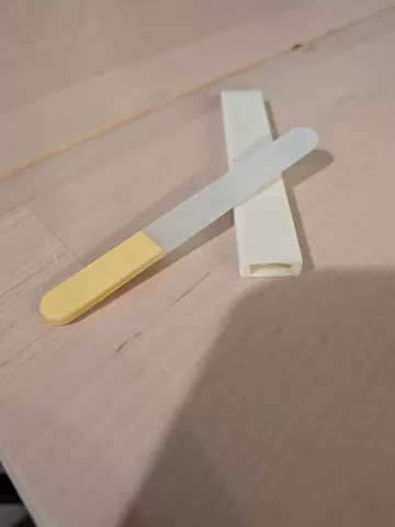 Dollar tree glass nail file case