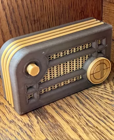 1938 Radio Bluetooth Speaker Case