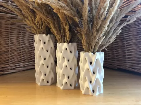 Braided Grass Vase (Medium)
