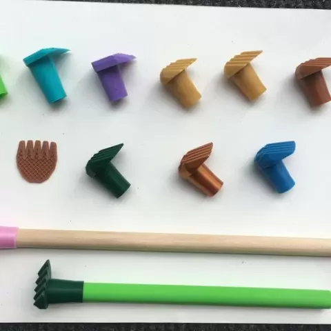 Back scratcher