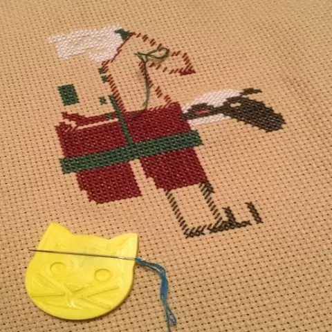 Needlework Neeedle Minder