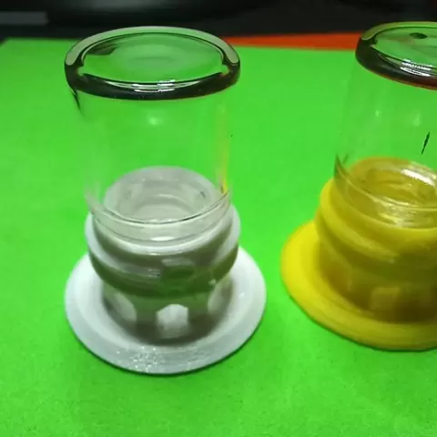 ant drinker