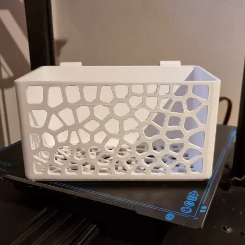 Voronoi Shower box by Stefan