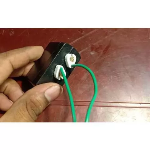 Parametric Female Socket for Plug by Bhaskar Bandaru