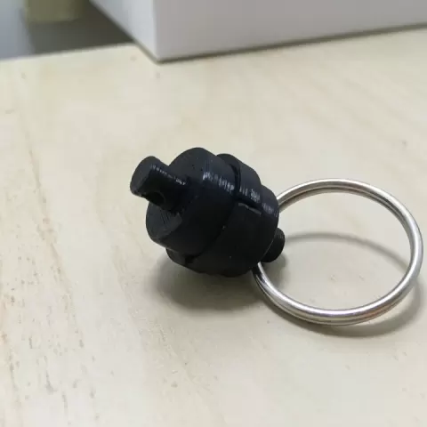 Magnetic Key Clasp by 170 Makes