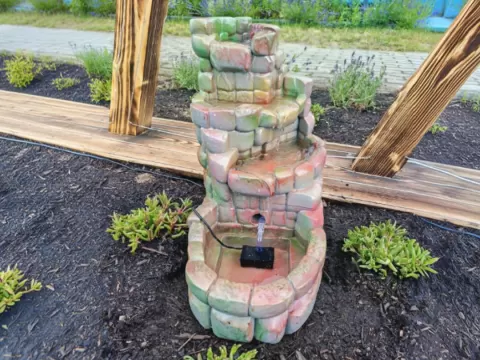 Kaskaden-Brunnen Stein-Brunnen für Garten & Balkon