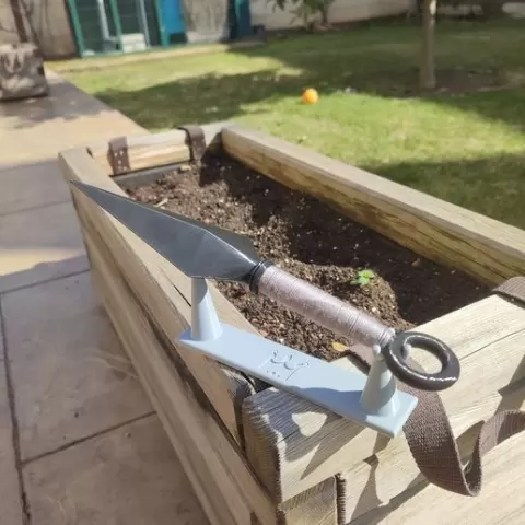 Kunai Holder
