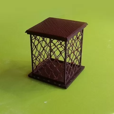 Grid Case by Sonia Verdu