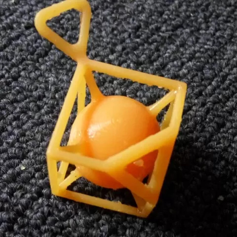 Cube-ball by Bogdan Dowlaszewicz