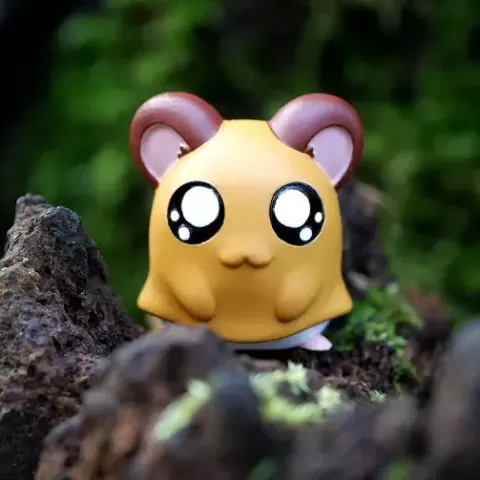 Penélope Chibi – La Hamster Dulce y Tímida
