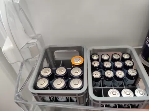 Beer Crate battery holder AA/AAA/9V/18650