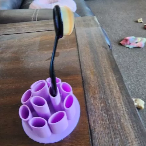 blending brush holder