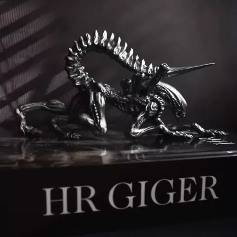 Alien - Xenomorph - Full Figure - 25 CM