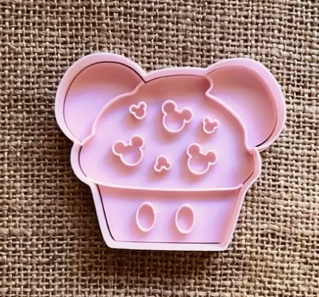 MICKEY MOUSE COOKIE CUTTER COOKIE CUTTER
