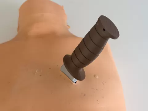 Stabbing / Knife Wound Simulator Bleed Education