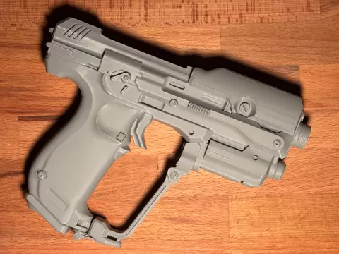 Halo Magnum Prop | Campaign Evolved Display Prop