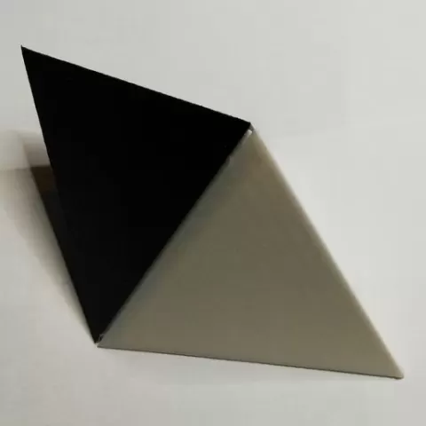 Double tetrahedron led light