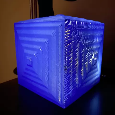 Cube 33 Lamp