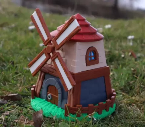 Windmill diorama container