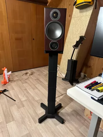 Bookshelf Speaker Stand