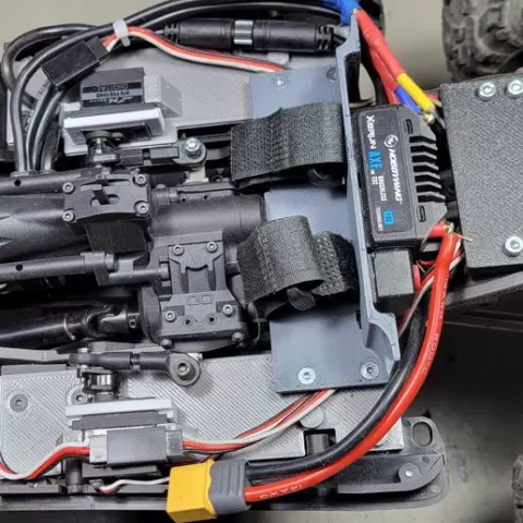Vanquish VS410 Phoenix low CG Mini Servo Mounts/Relocation