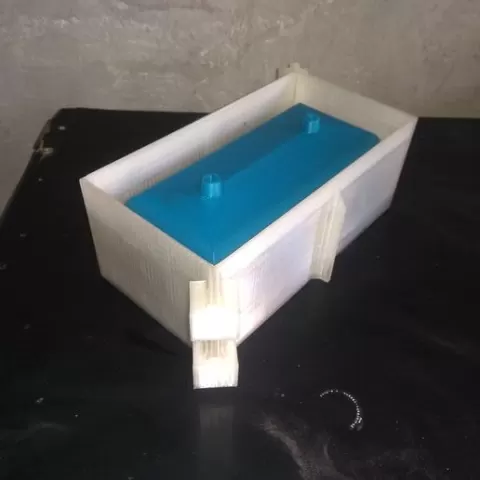 Rectangular cement or plaster pot mold 20 x 10 cm c 8 high
